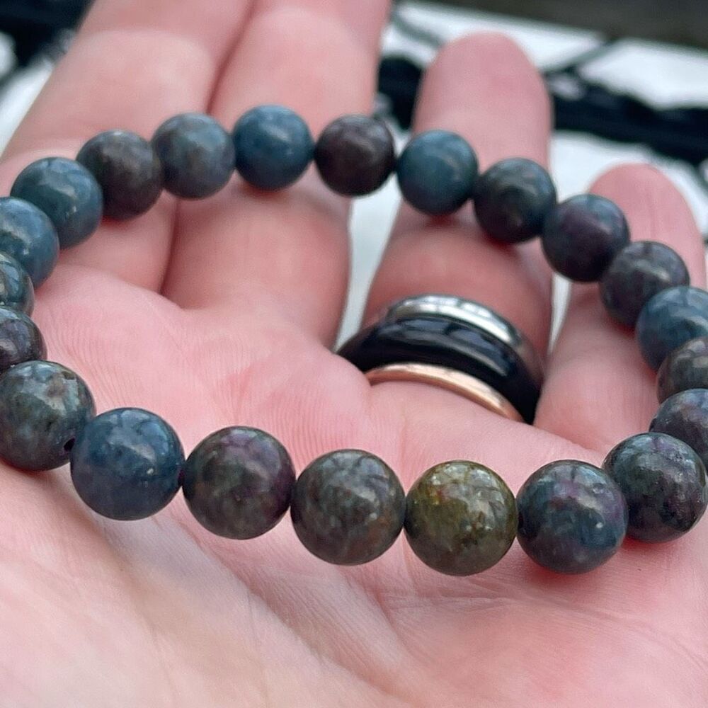 Ruby Fuchsite with Kyanite beaded bracelet 6.75” crystal healing emotional suppo - Picture 7 of 12